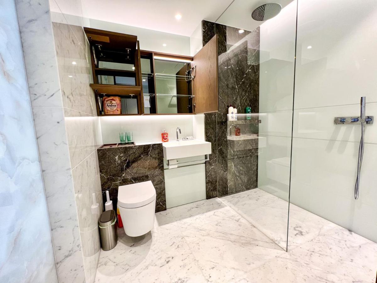 Deluxe Entire Studio Next To London Eye & Trafalgar Square Aparthotel Exterior photo