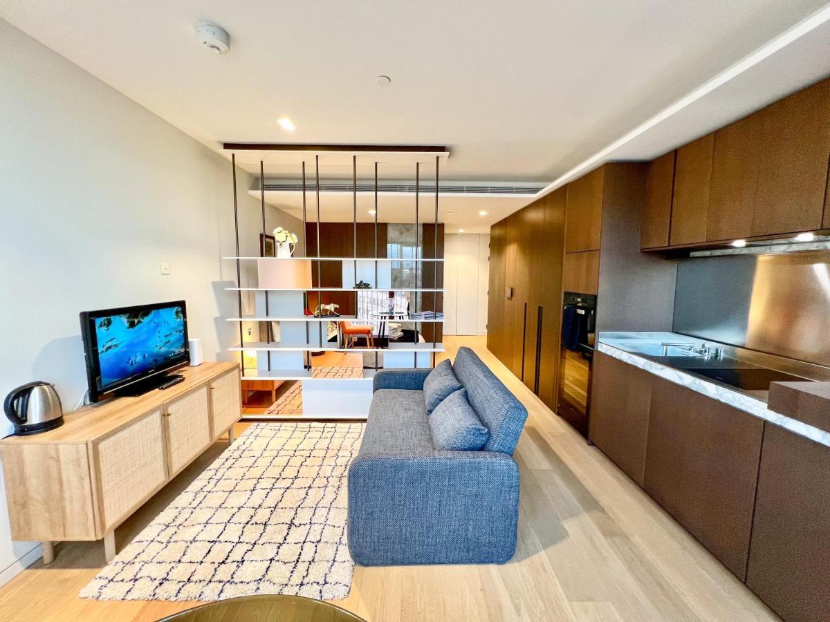 Deluxe Entire Studio Next To London Eye & Trafalgar Square Aparthotel Exterior photo