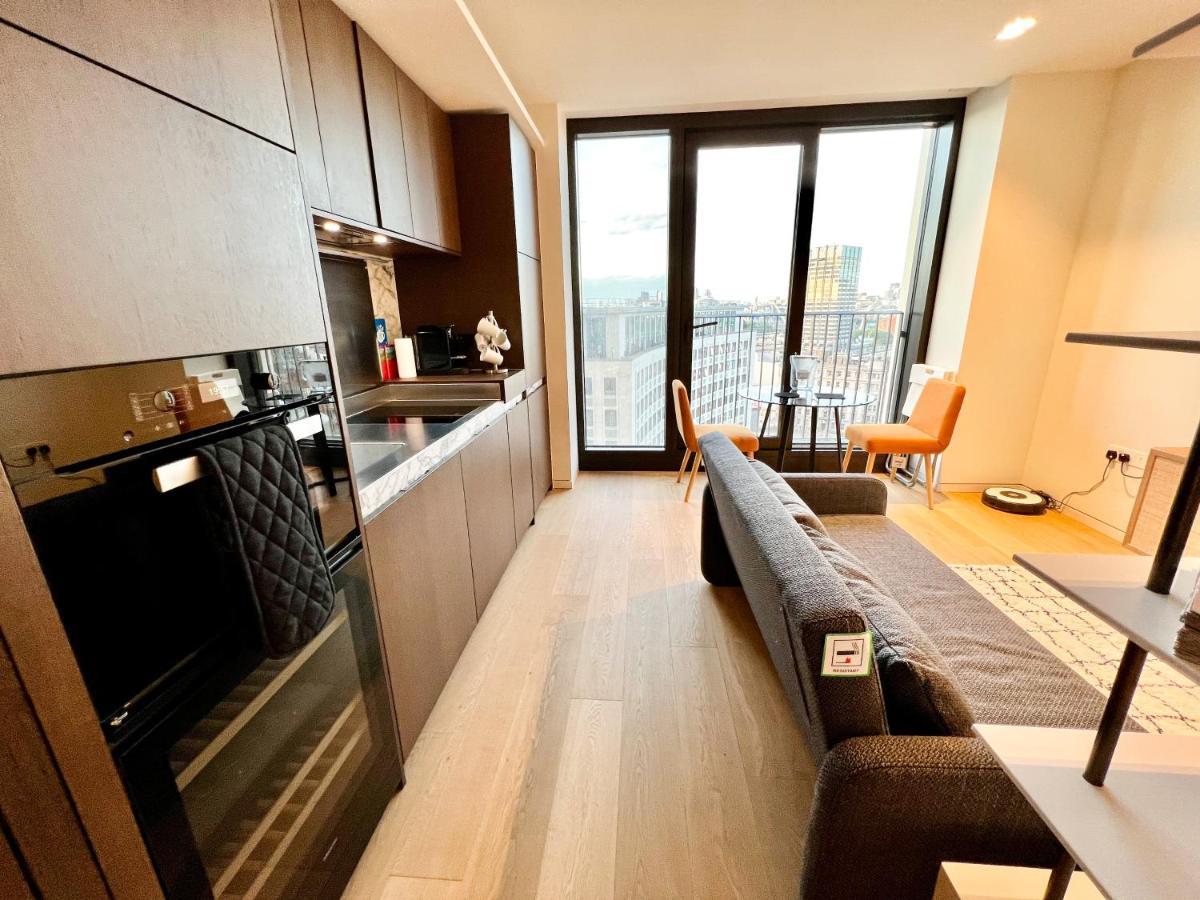 Deluxe Entire Studio Next To London Eye & Trafalgar Square Aparthotel Exterior photo