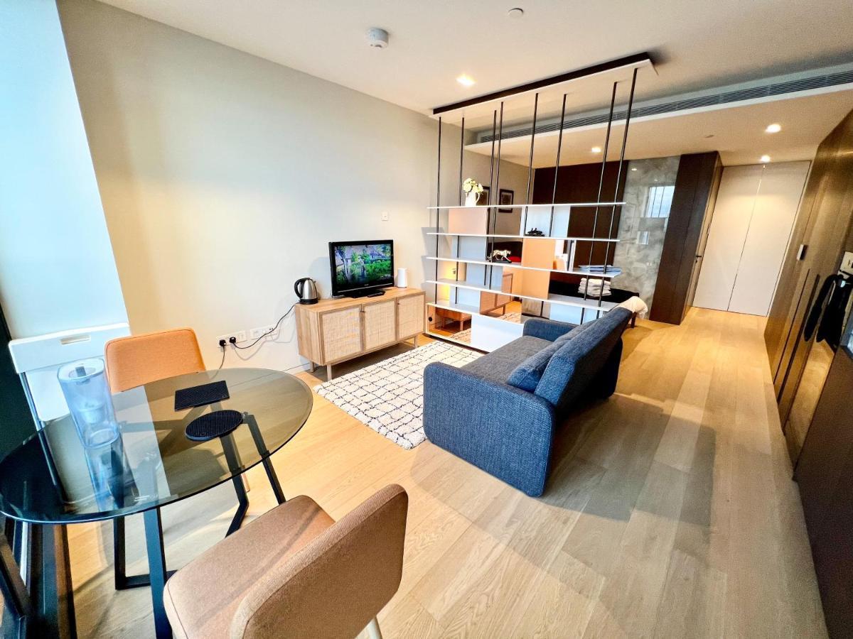Deluxe Entire Studio Next To London Eye & Trafalgar Square Aparthotel Exterior photo