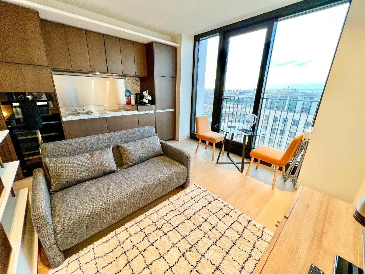 Deluxe Entire Studio Next To London Eye & Trafalgar Square Aparthotel Exterior photo