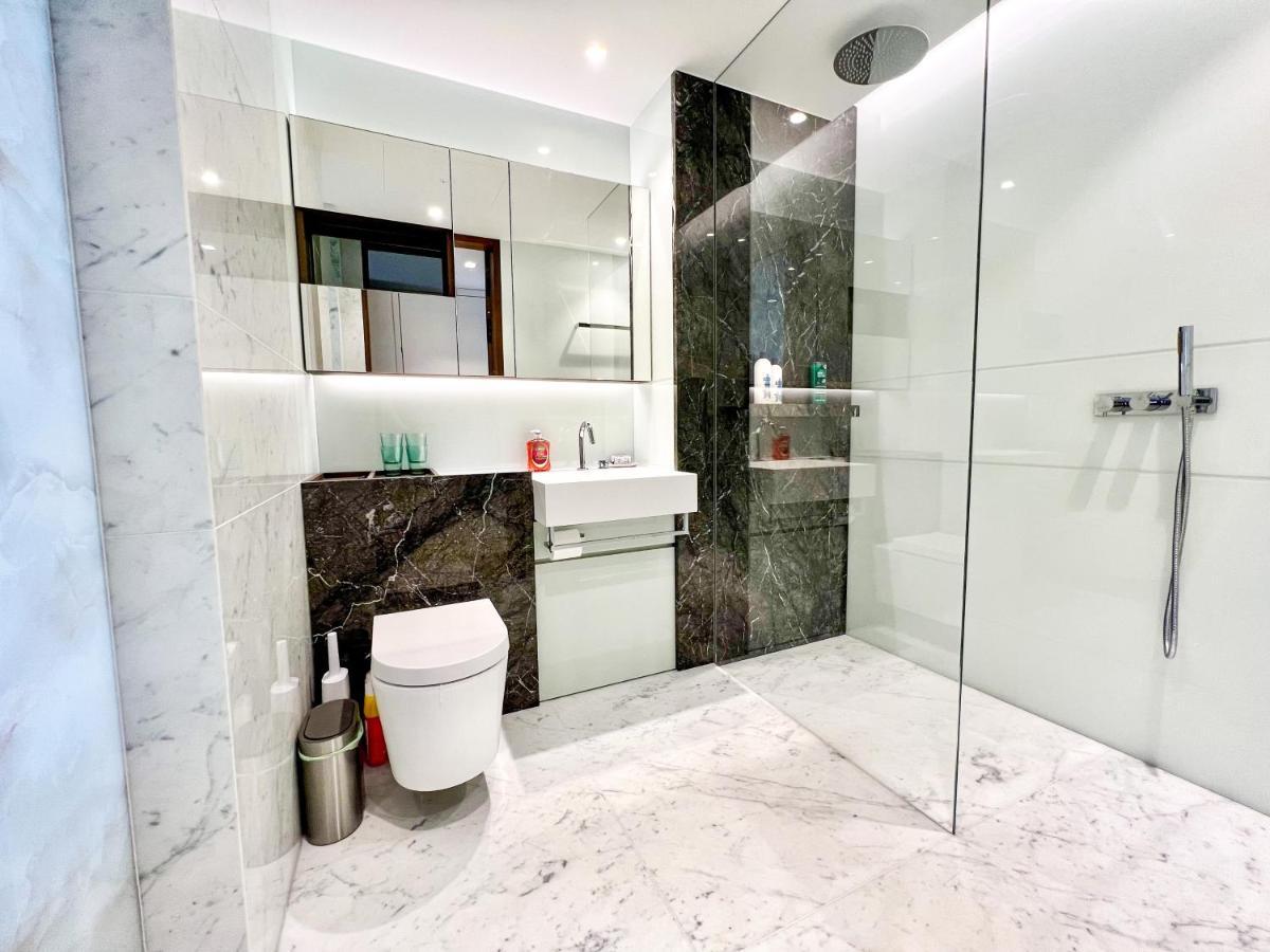 Deluxe Entire Studio Next To London Eye & Trafalgar Square Aparthotel Exterior photo