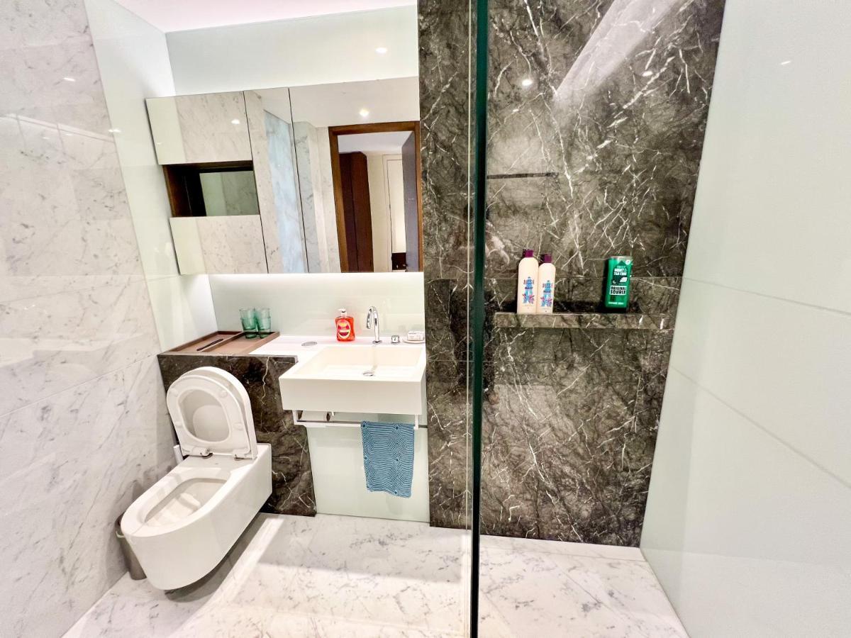 Deluxe Entire Studio Next To London Eye & Trafalgar Square Aparthotel Exterior photo